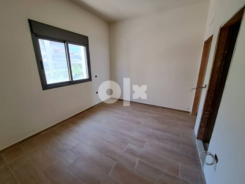 L09507-3 bedroom Apartment for Sale in Ain Saadeh 1