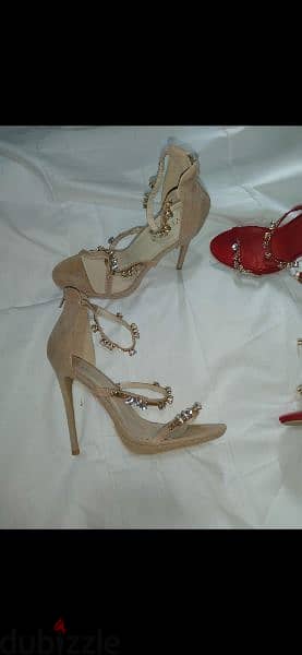 available red or nude sandals 39/40 5