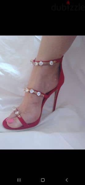 available red or nude sandals 39/40 13