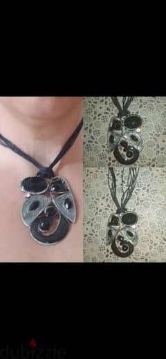 vintage necklace metal black