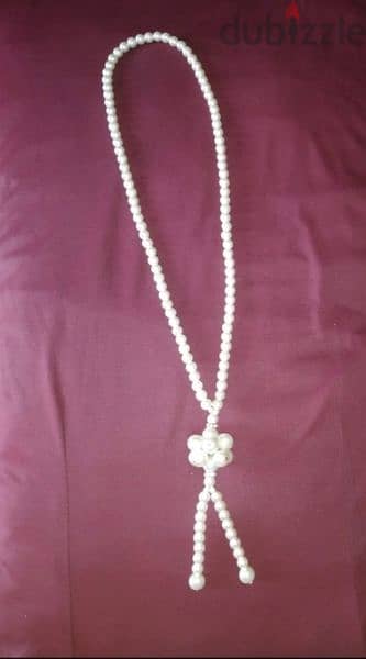 necklace pearl  2 style available  1=7$ or 3=15$ 4