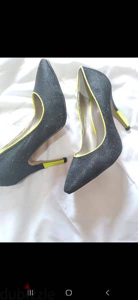 shoes black shinny stiletto neon trim 39/40 4