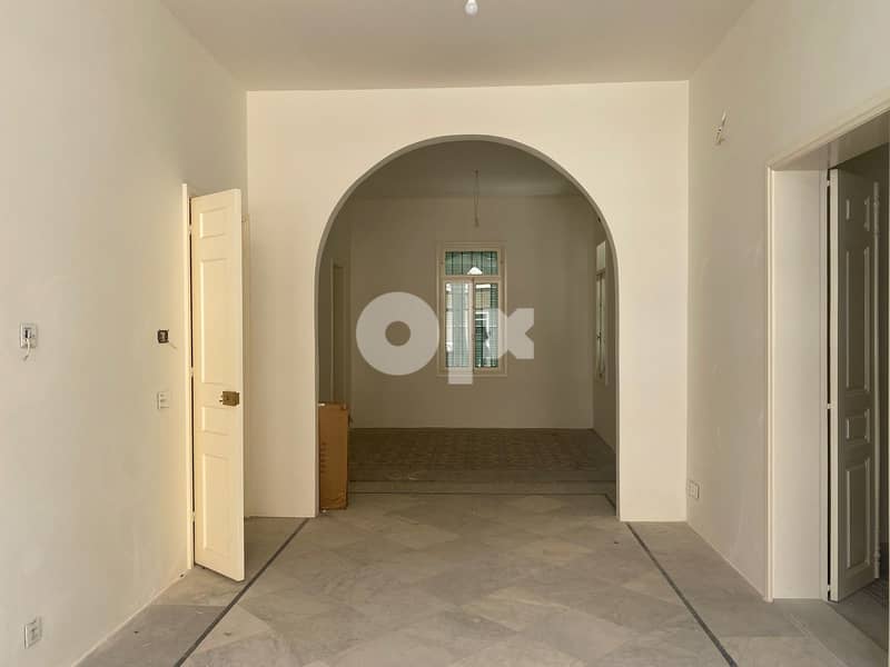 L09534-Traditional Apartment for Rent In Achrafieh 2