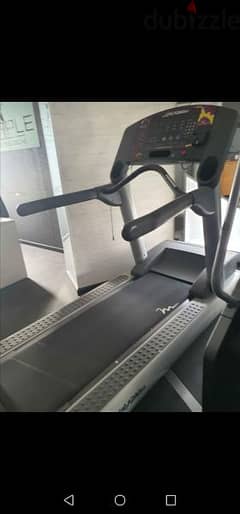 Life fitness treadmill like new 0
