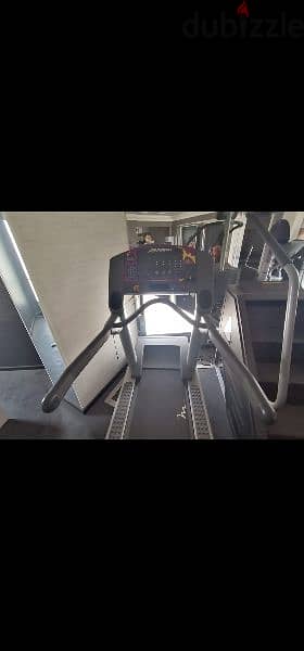 Life fitness treadmill like new 2