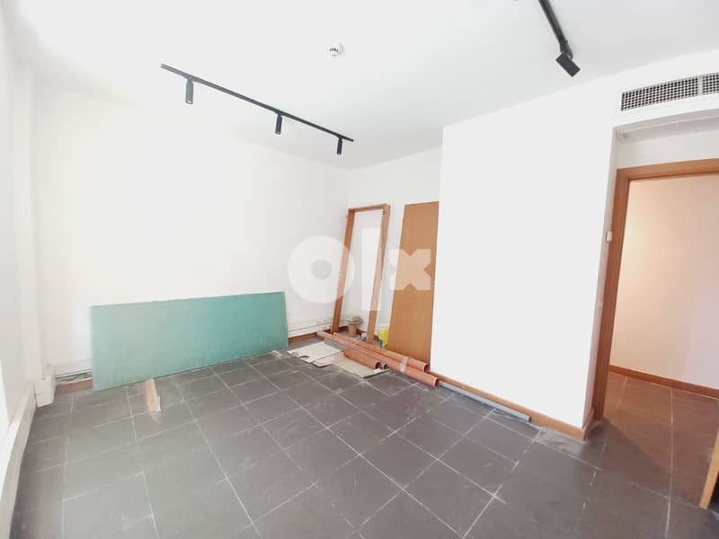 AH22-989 Office for Rent in Beirut, Ashrafieh, 210m2, $2,166 cash 6