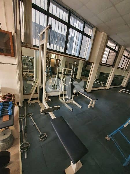 Gym equipments smith  machine 03027072 GEO SPORTS  مكنة لتمرين الظهر 0