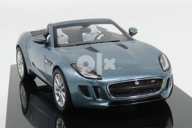 Jaguar F-type S V8 Spider diecast car model 1:43 3