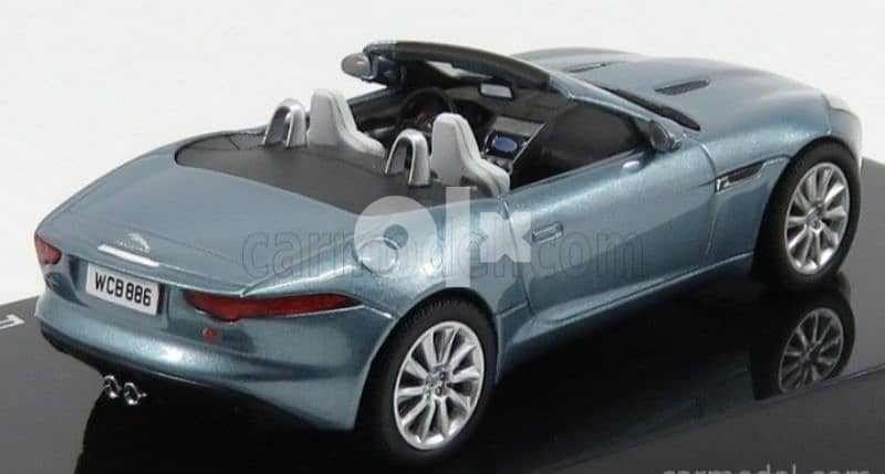 Jaguar F-type S V8 Spider diecast car model 1:43 4