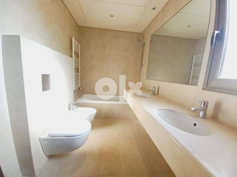 AH22-994 Apartment for rent in Beirut, Ashrafieh, 385 m2, $ 2,500 cash 4