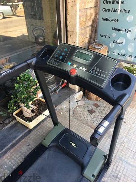 treadmill like new we have also all sports equipment 70/443573 RODGE 2