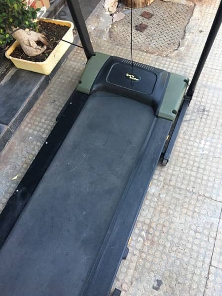 treadmill like new we have also all sports equipment 70/443573 RODGE 3