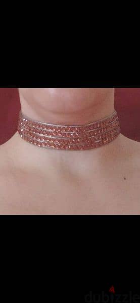 necklace strass choker leather 2=10$ red. white silver brown 7