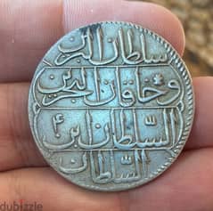 عملة عثماني فضة السلطان عبدالحميد الاول سنة ١١٨٧ وزن ١٩،٣غرام ٣٨ملم 0