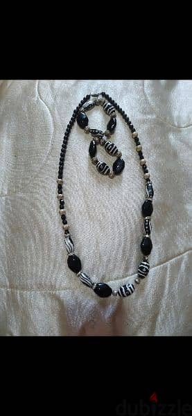 necklace black and white zebra beads necklace+2 bracelets 1