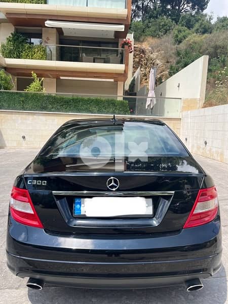 Mercedes C300 2011 3