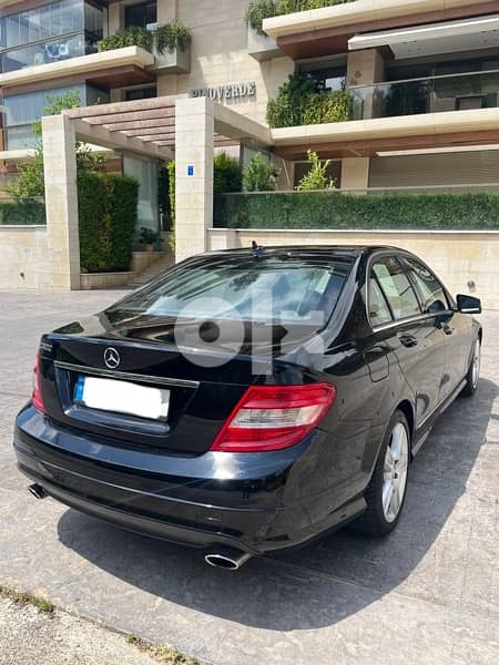 Mercedes C300 2011 4