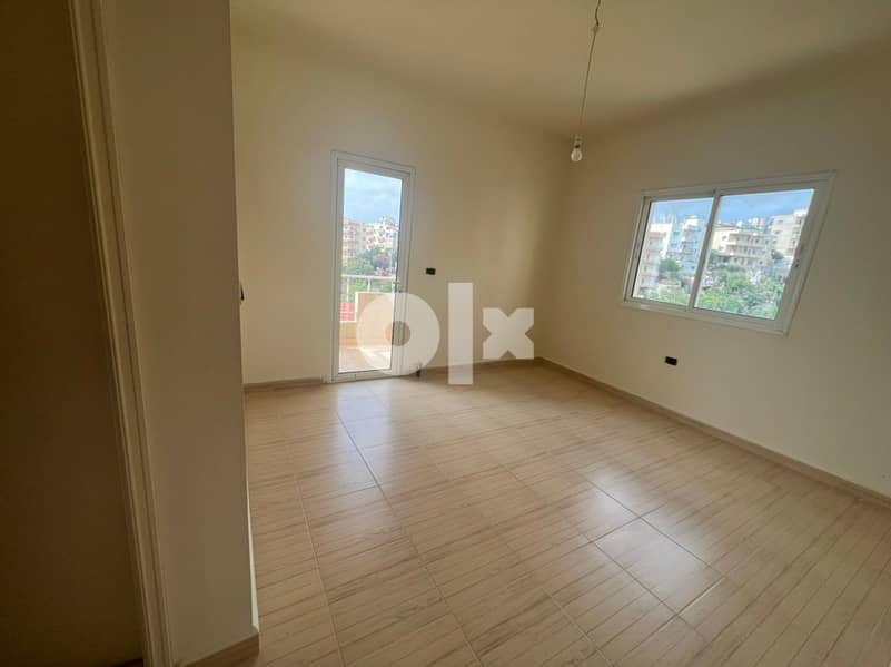 L09570 - Spacious Apartment for Sale In Jbeil 8