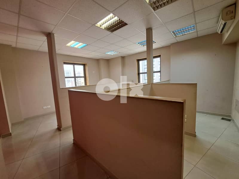 L09591- Decorated Spacious Office for Rent in Dekweneh 7