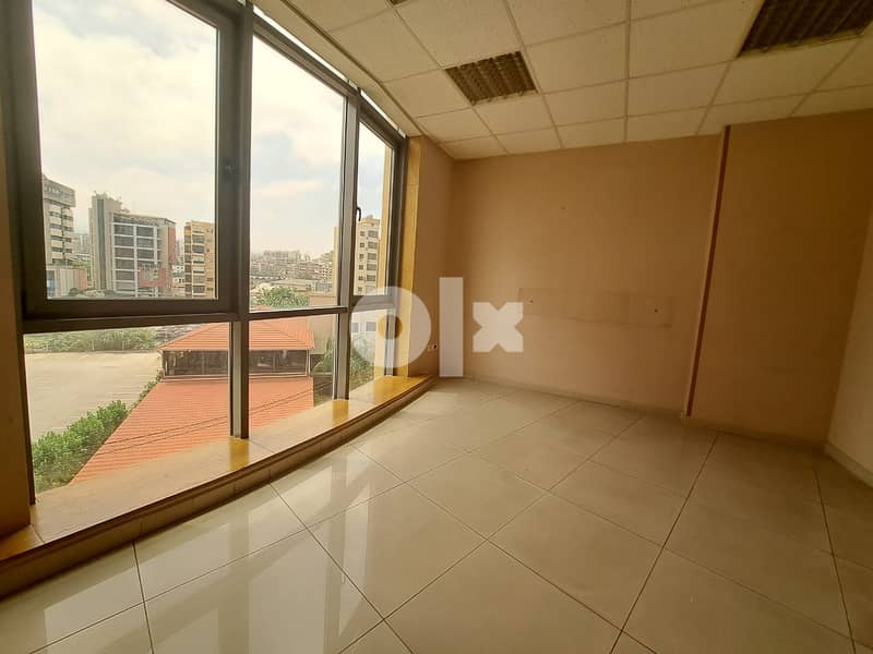 L09591- Decorated Spacious Office for Rent in Dekweneh 8