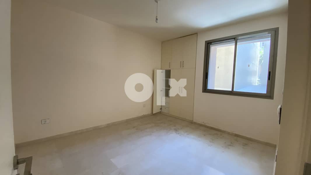 New Apartment For Sale In Hamra شقة للبيع في  في حمرا 4