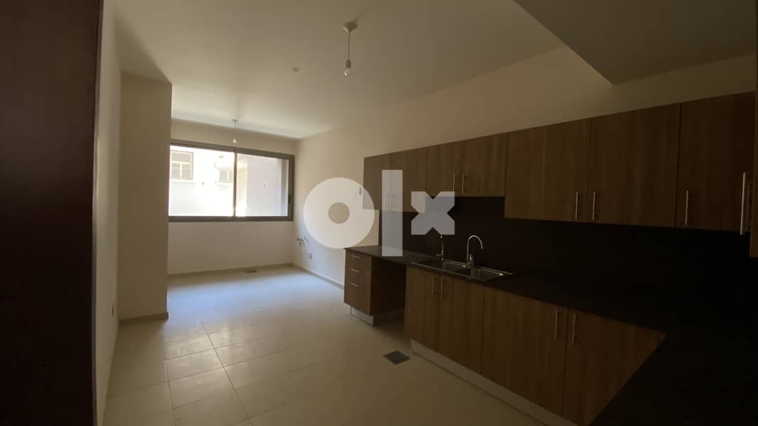 New Apartment For Sale In Hamra شقة للبيع في  في حمرا 8