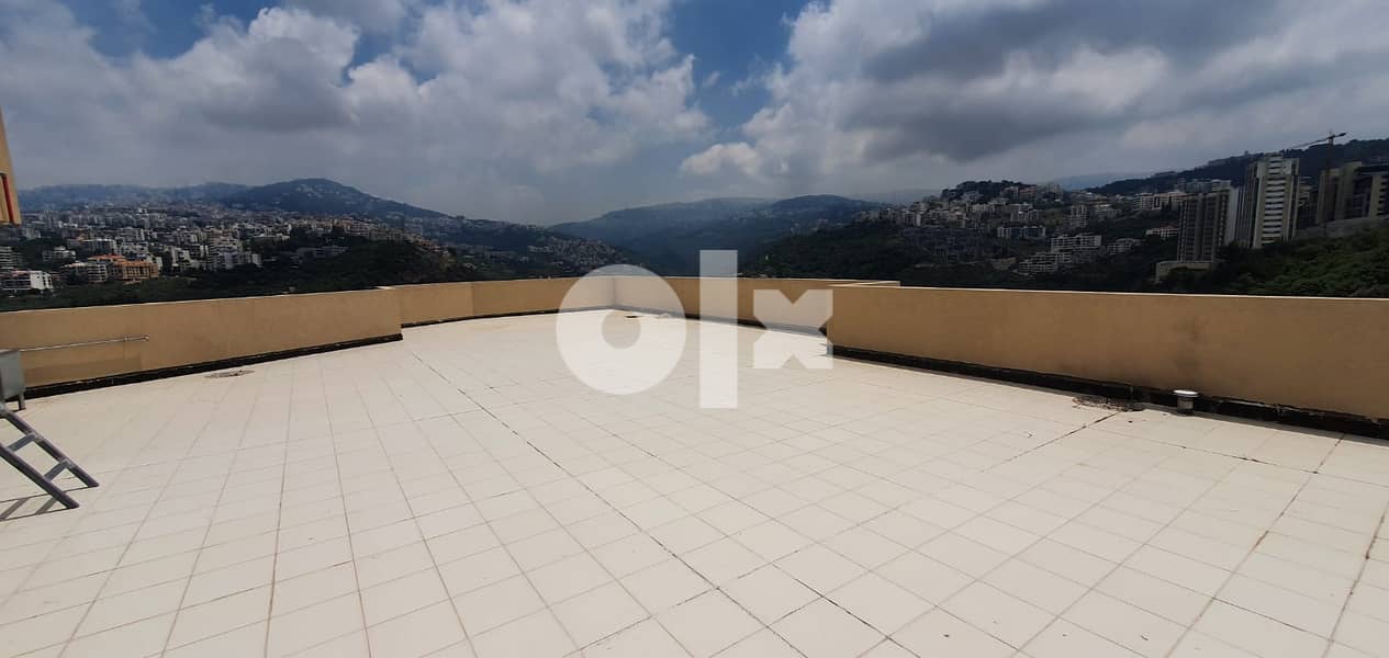 Luxurious Apartment For sale in Hazmieh Mar Takla شقة فاخرة للبيع 1