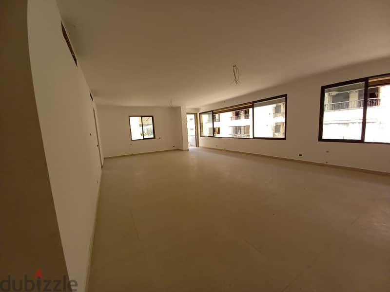 265 Sqm + 80 Sqm Terrace  | Apartment for sale in Hazmieh 1