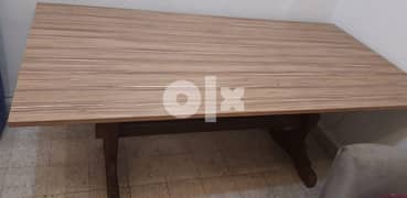 dinning table for sale 1.90×90 in very good condition 0