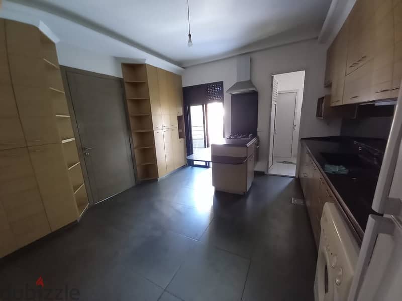 306 Sqm  |Spacious Apartment for sale in Baabda 4