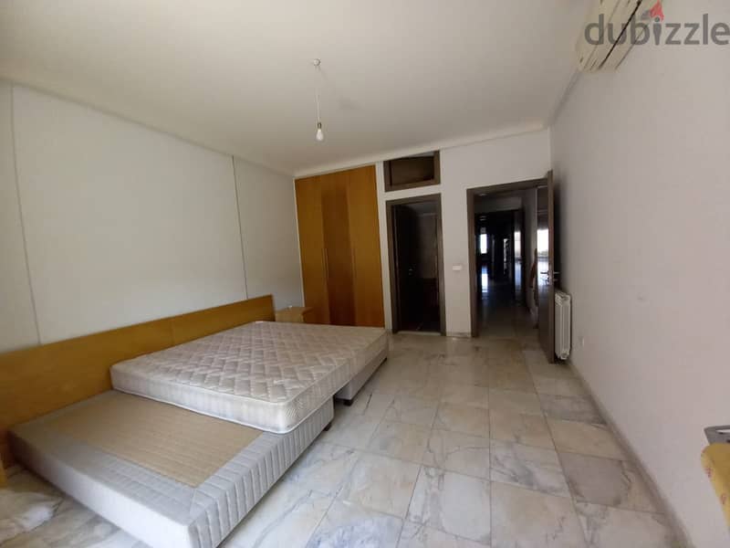 306 Sqm  |Spacious Apartment for sale in Baabda 10