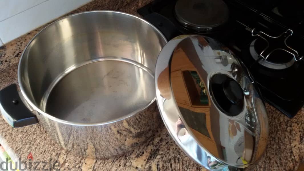 Stainless Steel Cooker 1