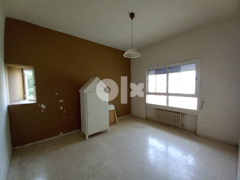 L09631 - Spacious Apartment for Sale in Kfarhbeib 5
