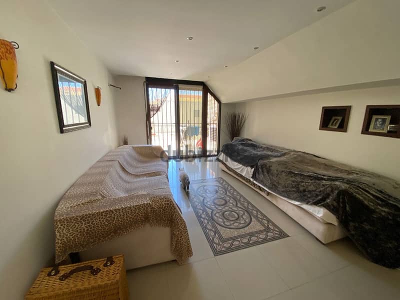423 Sqm | Decorated apartment in Tilal Ain Saadeh | Mountain view 7