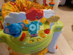 marche bébé and exersaucer