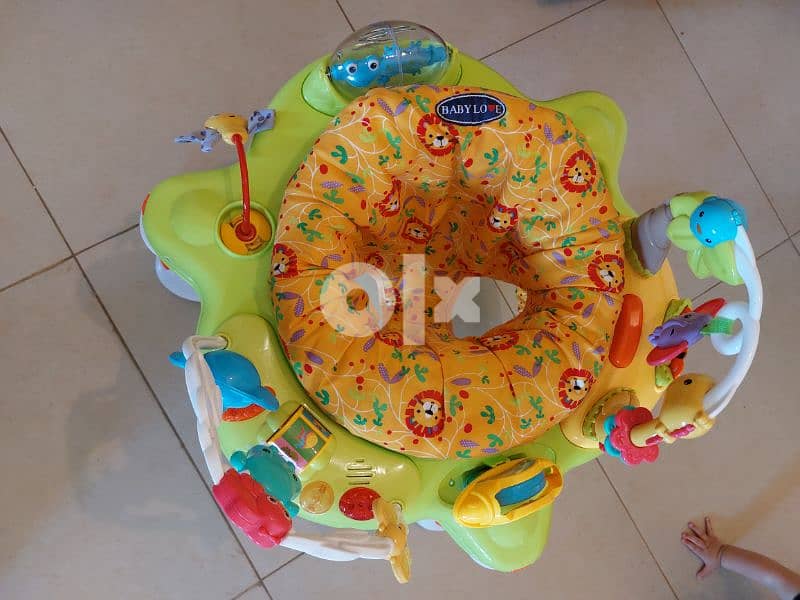 marche bébé and exersaucer 5