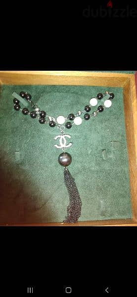 necklace copy long necklace chanel or lancel 5