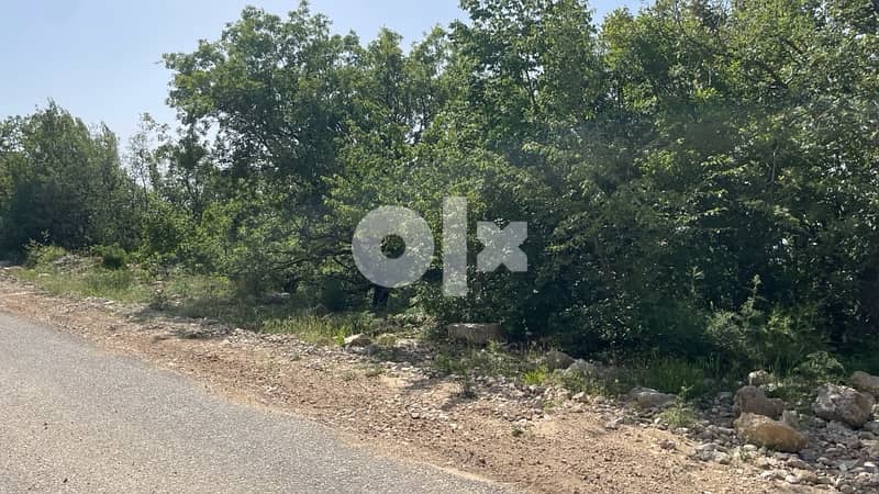 land for sale in mechmech-jbeil أرض للبيع في مشمش جبيل 1