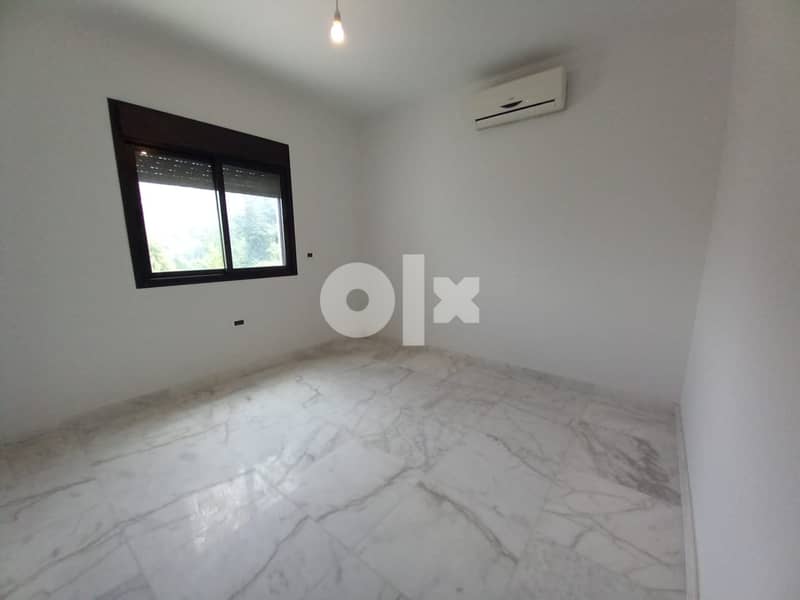 L09667 - Beautiful Apartment for Sale in A Calm Area in Kfarhbeib 4