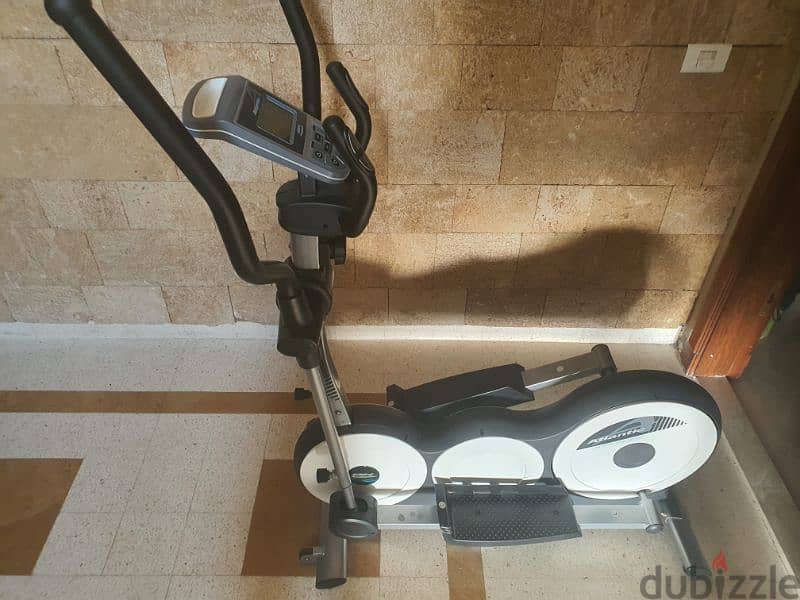 Elliptical cardio machine Big size 150 kg like New 03027072 Geo sports 0