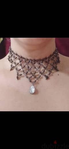 necklace grey colour