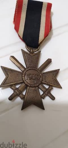 German Nazi Hitler Militairy  Medal The Sawastica & swords 1939
