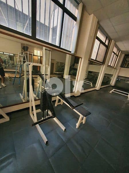 Gym equipments smith  machine 03027072 GEO SPORTS  مكنة لتمرين الظهر 4