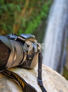 Nikon D610 + 24 -105 mm sigma lense + tripod + Case Logic