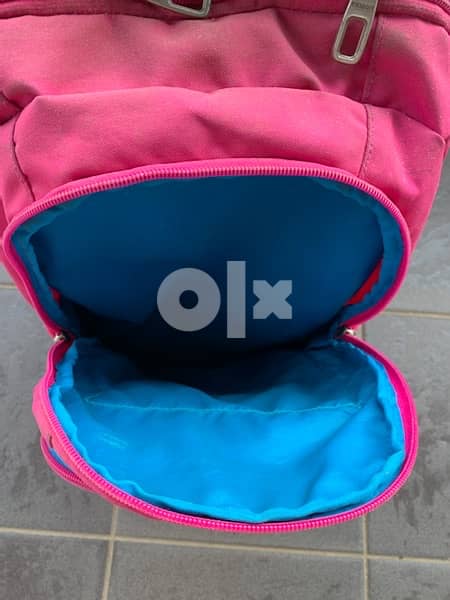 pink backpack with wheels for school 4