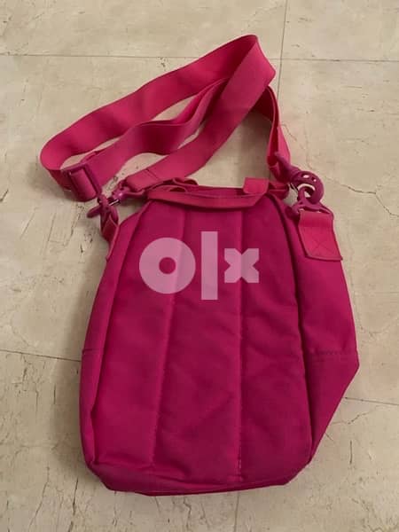 pink backpack with wheels for school 13