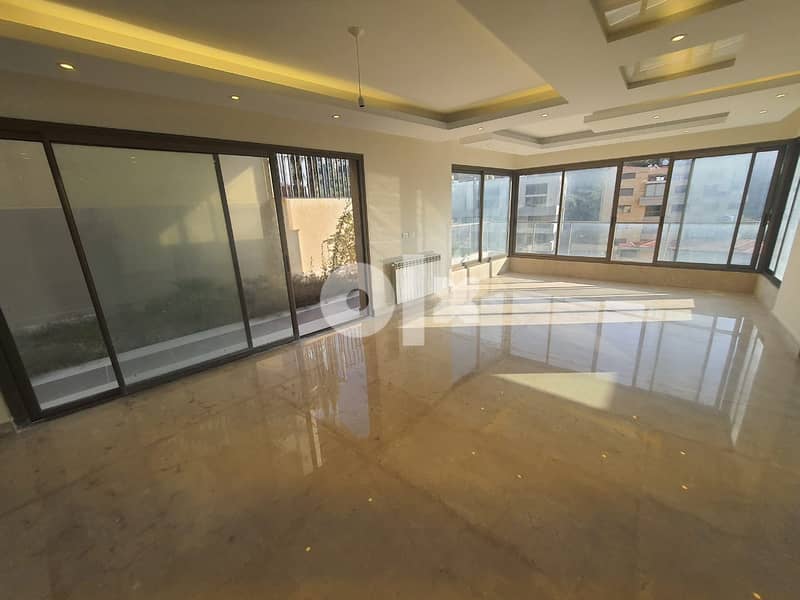 24/7 electricity, 250m2 apartment + terrace + view for rent in  Baabda 2