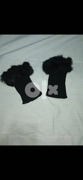 wool half fingers gloves with black fur  1=7$ or 3=15$ 5