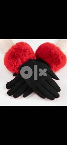 black gloves trimed fur red/ black 1