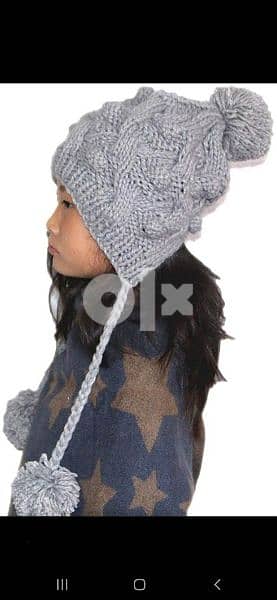 grey wool hat withvover ears. children or women 4